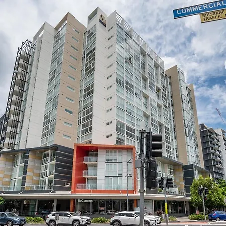 Apartment Two Bedroom On Ann Street Fortitude Valley By Serain Residences Brisbane