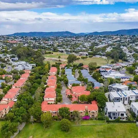 Apartment On The Brook - Private 2 Bed + Loft And Pool Brisbane