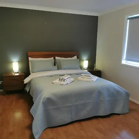 Eight Mile Plains House * Brisbane