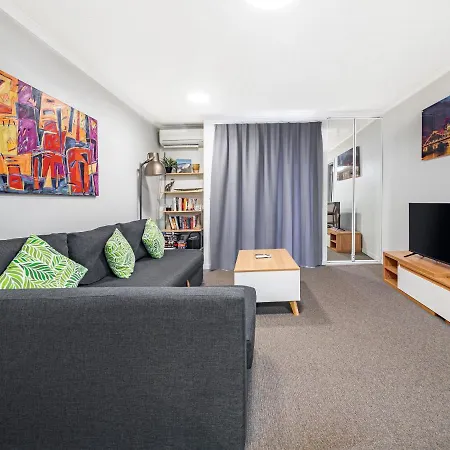 Parkview Aparthotel 4*