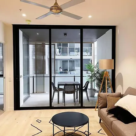 Next To Westfield Chermside And Hospital Apartment Brisbane
