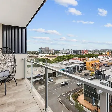 Apartment Spacious Inner With Free Parking
