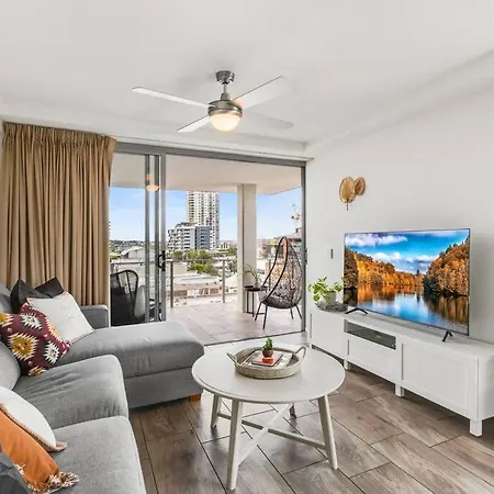 Spacious Inner With Free Parking Brisbane