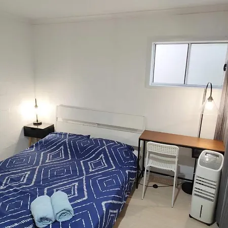 72 On Newnham Guest house