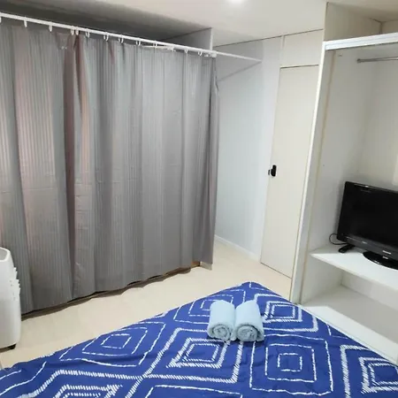 72 On Newnham Guest house