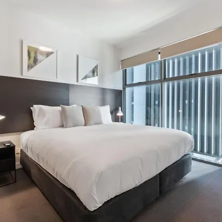 Aparthotel Quattro On Astor 4*