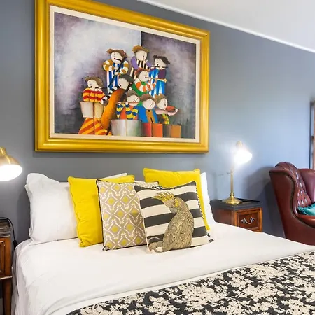 Apartment Contemporary In The Heart Of Paddington By Custom Hosting *