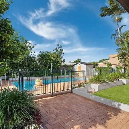 Designer's With Pool *