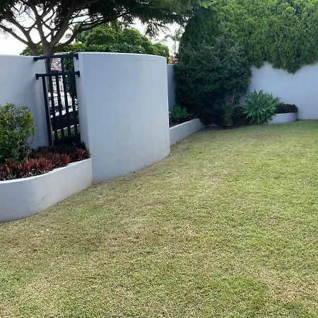 Holiday home Designer's With Pool Brisbane