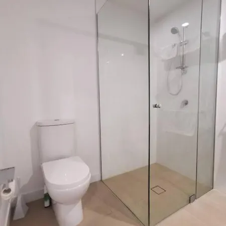 Inner-city Free Parking Indoor Great Location&pool&sauna *