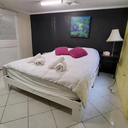 Nature's Melody Share Hotel Brisbane