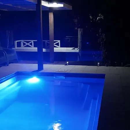 Maple - The House By The Bay Villa *