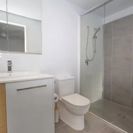 Location, Location, Location - Very Large Apartment