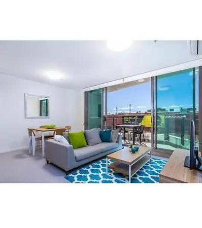 Modern 1 Bedroom On Portside Wharf Brisbane