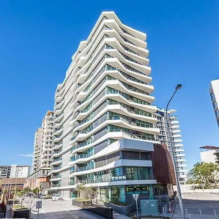 Modern 1 Bedroom On Portside Wharf * Brisbane