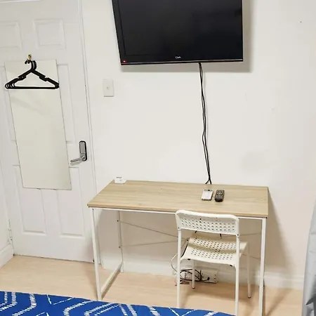 72 On Newnham Guest house Brisbane