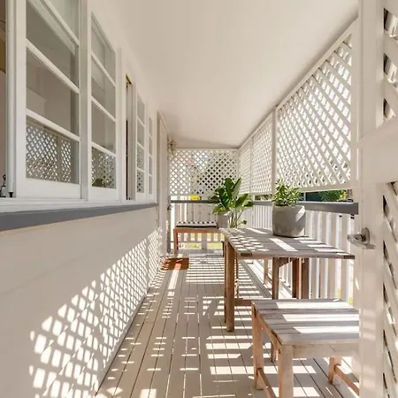 Apartment Quaint & Cosy 1 Bedroom In Queenslander. Brisbane