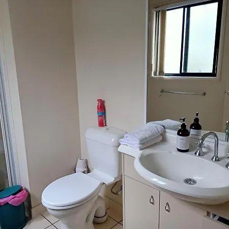 Tingalpa Townhouse Treat Apartment *