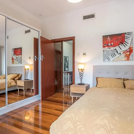 Luxurious Art Deco House In Upscale Hamilton * Brisbane