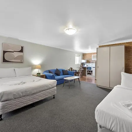 Motel Paramount 4*