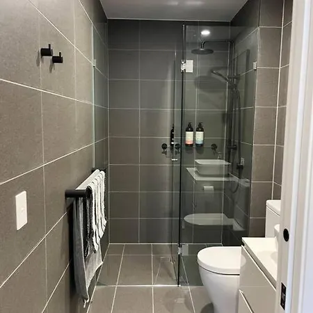 New 3 Bed Penthouse Style Complex