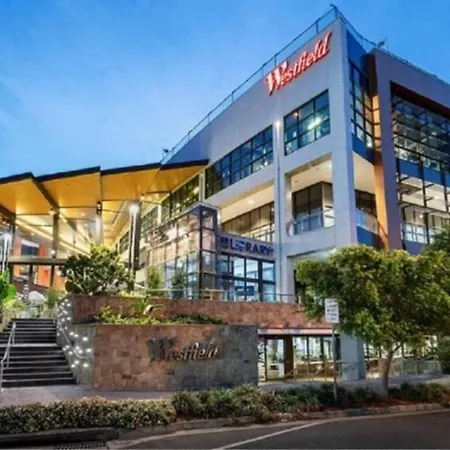 Adorable Private 2 Bedroom Guest + Pool Apartment Brisbane