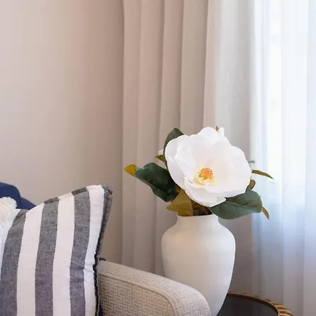 Hotel St Barts Brisbane