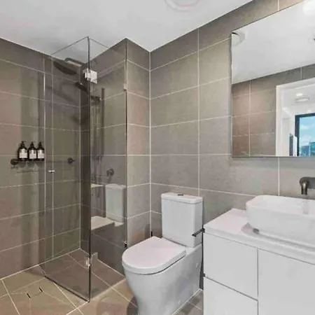 Apartment New 3 Bed Penthouse Style Complex Brisbane