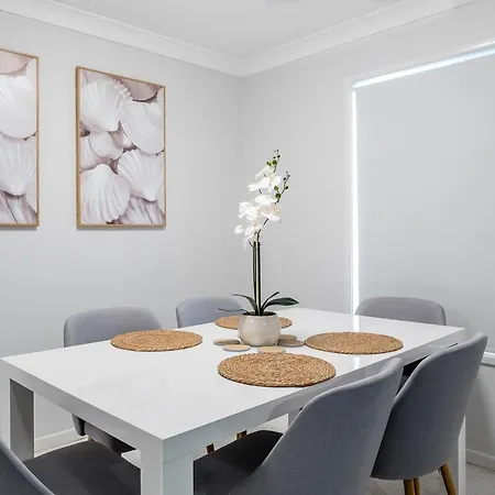 Holiday home Beachfront Bliss Wynnum Brisbane