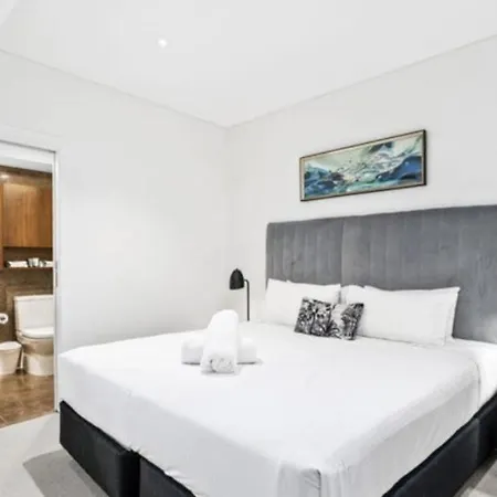 Skytower Apartment