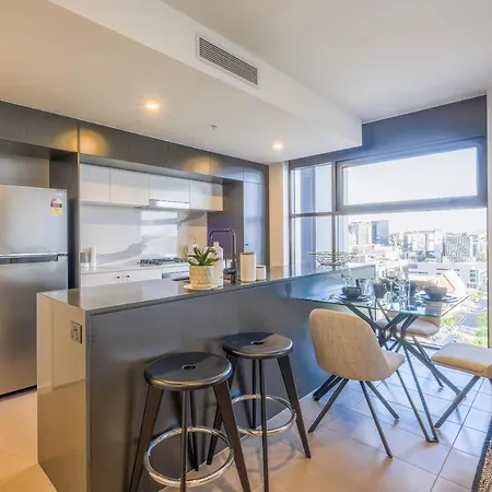Stunning Modern And 1bdr At South Bank Apartment