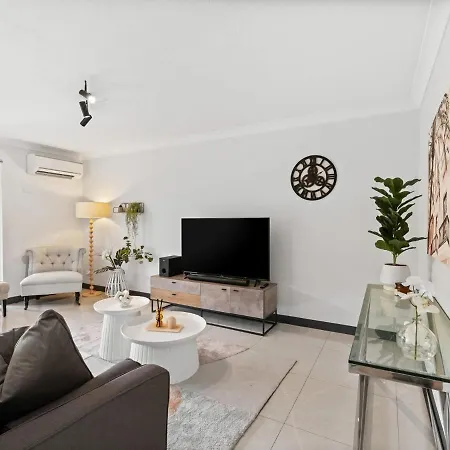 Spacious 2 Bed 2 Bath At South *