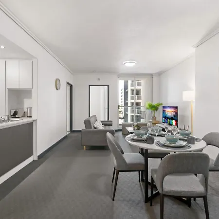 Centre New Furnitures Apartment Brisbane