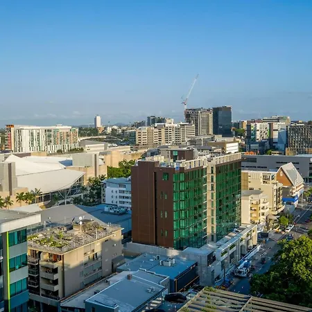 Apartment Stunning Modern And 1bdr At South Bank *