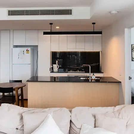 Brand New Riverview 2bd At South Bank Apartment *