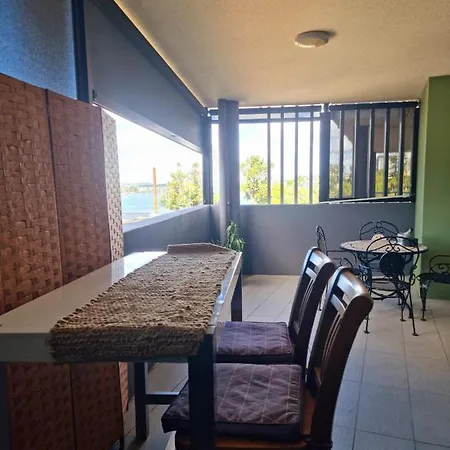 Apartment Spacious 1b1b With River Views & All Amenities