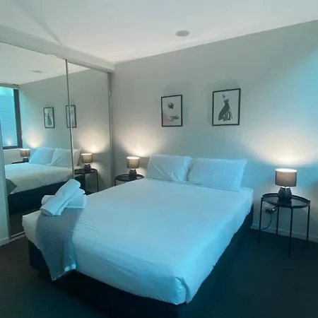 Apartment South Epicentre - 2 Bed 2 Bath *
