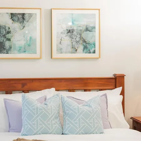 Prime Location Compact 1bd At Southbank Apartment *