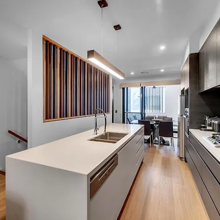 Apartment J24b - Bulimba From *