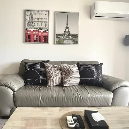 Apartment Heart Of The Valley Sunny And Cozy 1br Brisbane