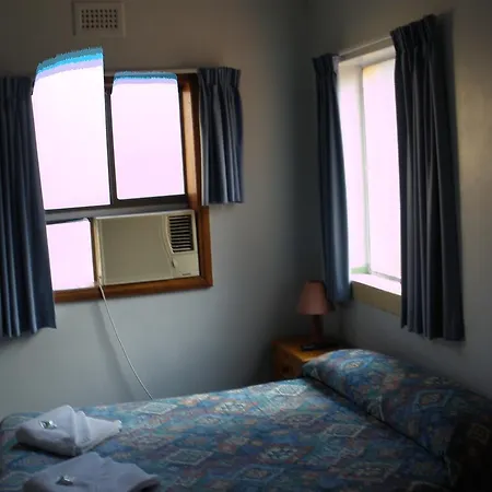 Acacia Inner City Bed & Breakfast