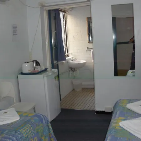 Acacia Inner City 3* Brisbane