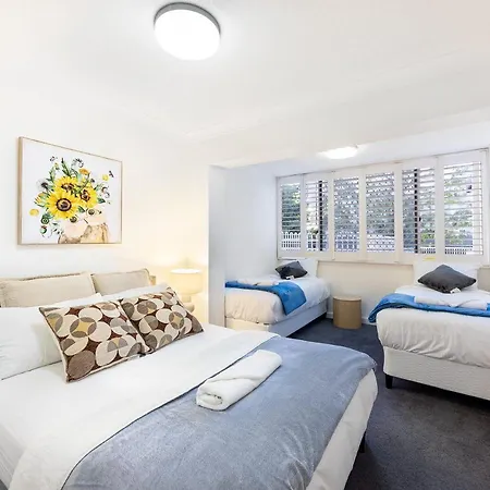Apartment Spacious Newly Furnished 2bed In South