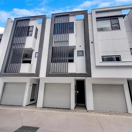 J24b - Bulimba From Apartment Brisbane