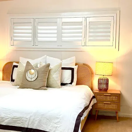 Bali Vibes Serene Tropical Oasis 4bd Brisbane