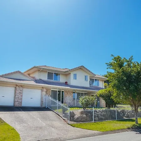 Spacious Newly Redecorated 5bd Family * Brisbane
