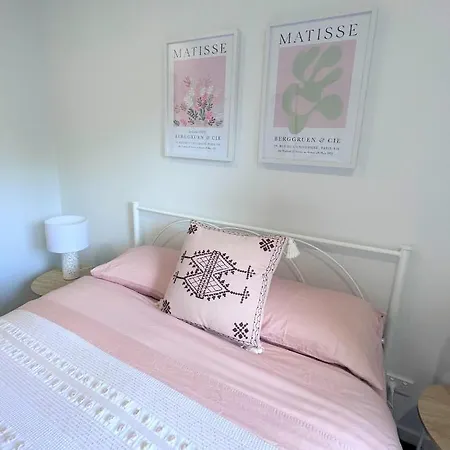 Apartment Location, Location, Location - Ground Floor Brisbane