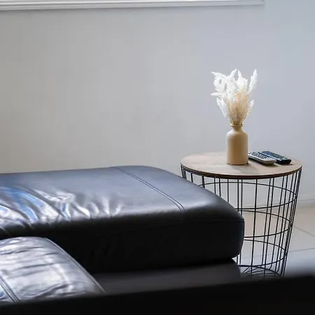 Charm: Brunswick 1-br Apt. Apartment Brisbane