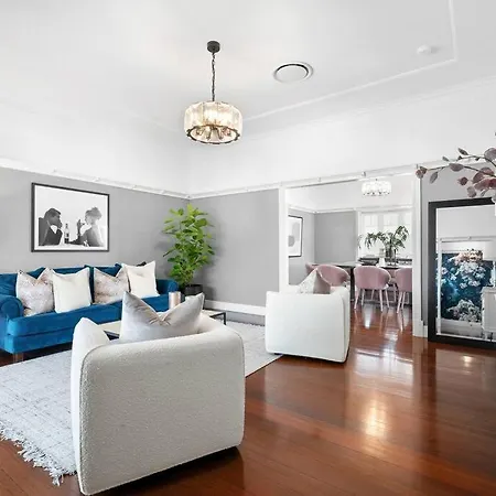 Evandale, 1920's Historic ,stunning And Modern With Amazing Views *