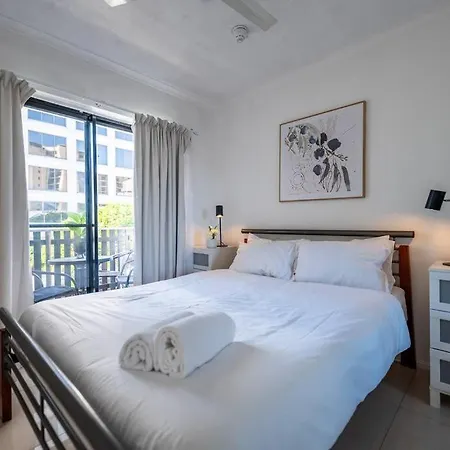 Apartment Charm: Brunswick 1-br Apt. Brisbane